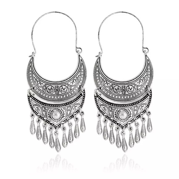 Ethic Silver Earrings - Picture 2 of 2